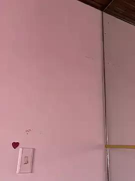 Sallem_Pink from StripChat