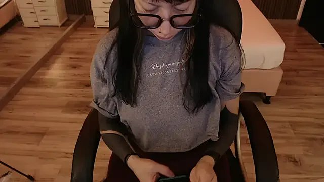 Sam_mansson66 on StripChat