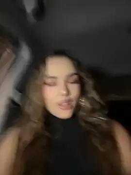 Sam_pablo21 — Flash tits to stranger