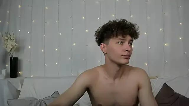 Samaniquee on StripChat 