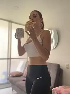 Samantha_bigboobs on StripChat 