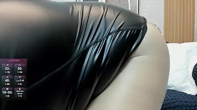 Sammy_Castlevill on StripChat 