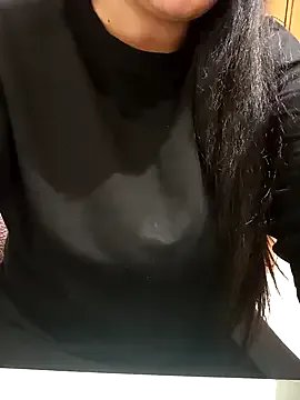 Sara90wa on StripChat