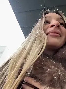 SashaCatt on StripChat