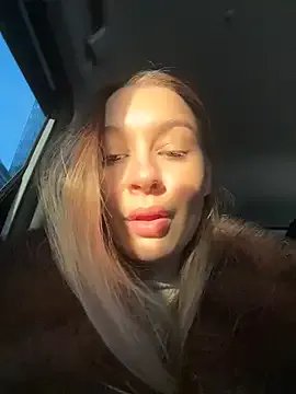 SashaCatt on StripChat