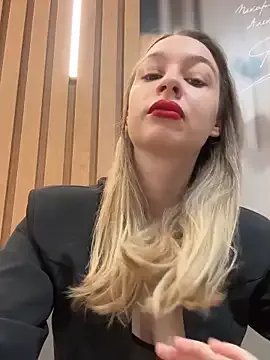 SashaCatt on StripChat