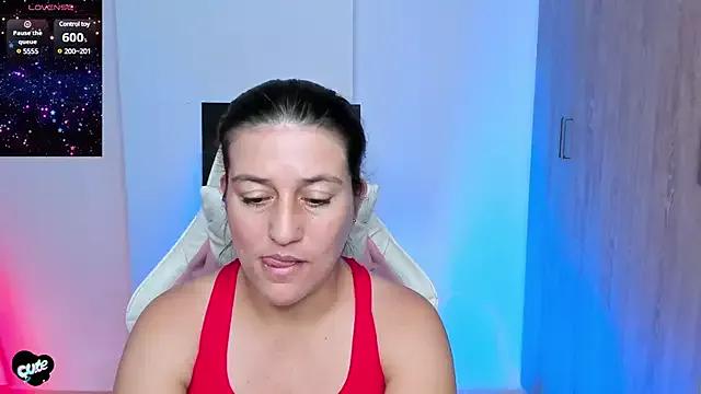 Saskyaa on StripChat 