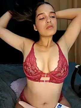 Selena_18x on StripChat 