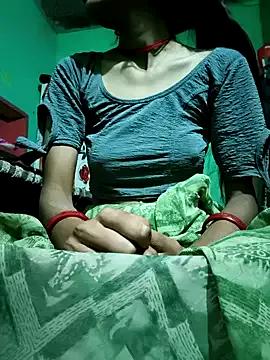 Sexy-Mahi999 on StripChat