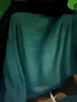 Sexy-Mahi999 on StripChat