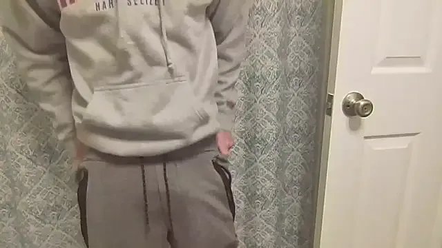 sexybigdick04 on StripChat