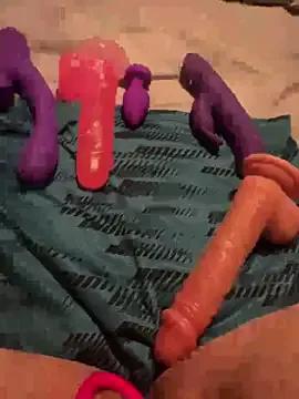 sexyBrunettex1 — Fuck pussy with lovense in 