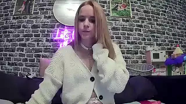 SexyMilf_37 — fingern last tip life pic