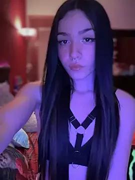 ShannonShanny from StripChat is Freechat