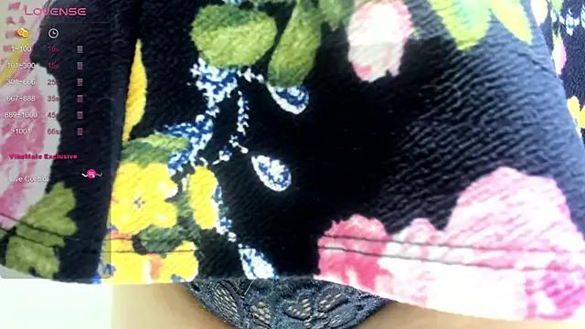 shasha_bloom from StripChat