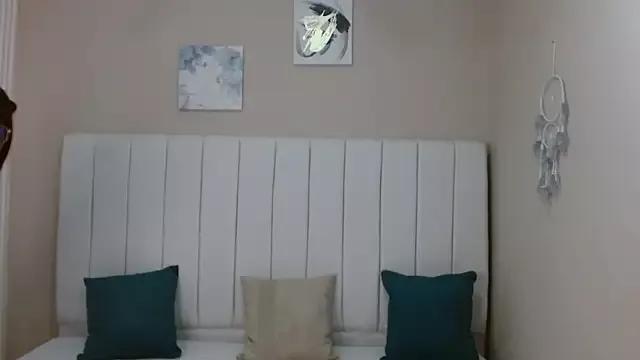 Freechat sienna_valexx on StripChat