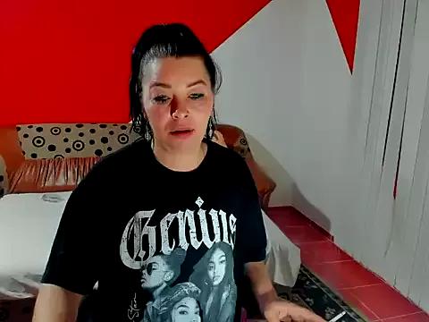 StripChat Soffy_Skye  is Freechat  Soffy_Skye — make me crazy