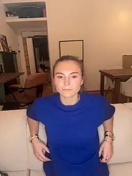 SophiiaStarr —  Go Doggy and Slap my Ass 5x 