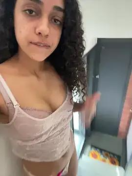 Sora_pasquale on StripChat