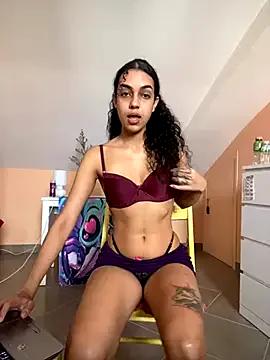 Sora_pasquale on StripChat