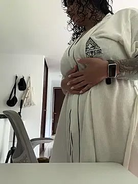 SugarTroubl33 — MISSIONARY FUCK & NIPPLE CLAMPS