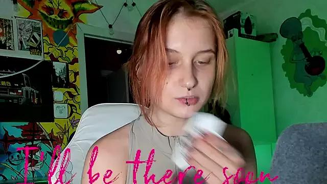 Sunny_Mouse_ on StripChat 