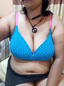 Suzzy-SL from StripChat is Private