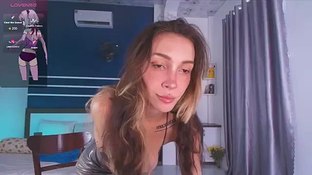 sweed_angel on StripChat 