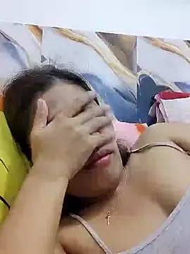 Sweet_Asian25 on StripChat