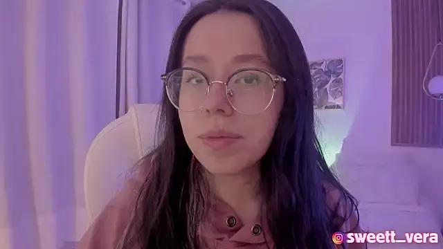 sweet_vera on StripChat 