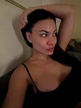 SweetMeiiii — Show my Boobs 5 min + Massage 