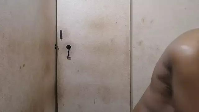 SweetSlender01 on StripChat 