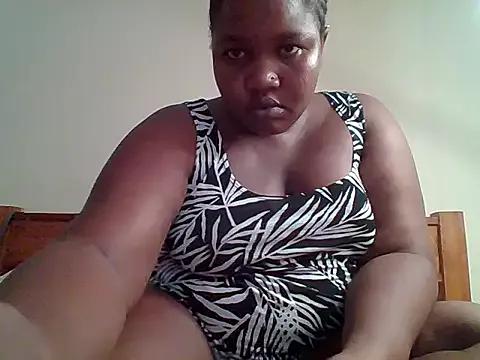 sweetymummy on StripChat 