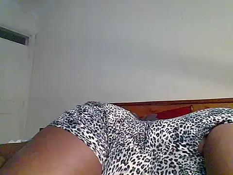 sweetymummy on StripChat 