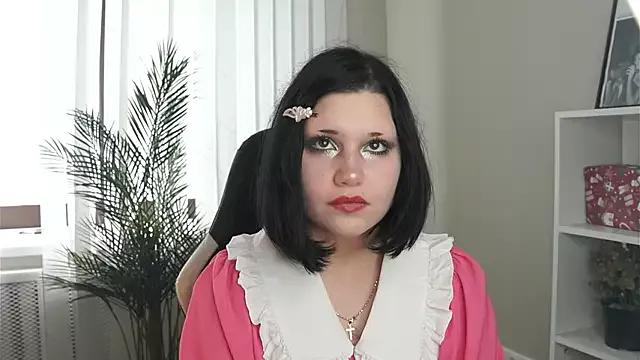 SynneFare from StripChat is Freechat