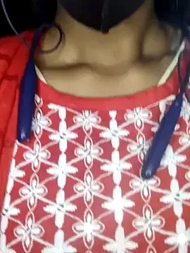 Thaper_Meera2 on StripChat