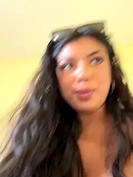 TheCrimsonBlairDarling — Keep Top Off