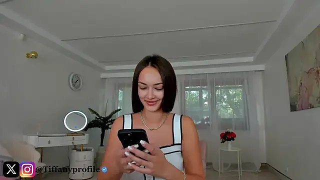 TiffanyHouston_ on StripChat 