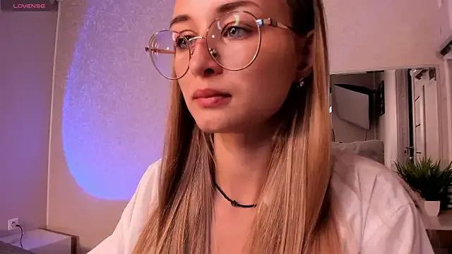 Tiffanyhunt on StripChat 