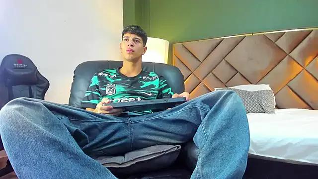 StripChat Tyler_Rodriguez  is Freechat  Tyler_Rodriguez — cum