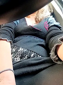 uber_babe on StripChat