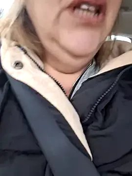 VenusAlpha on StripChat