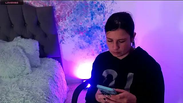 Violeta_hornny from StripChat is Freechat