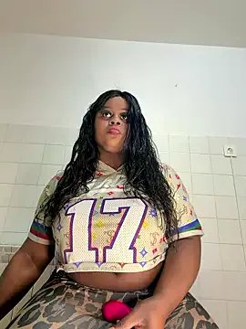 violetasmile on StripChat