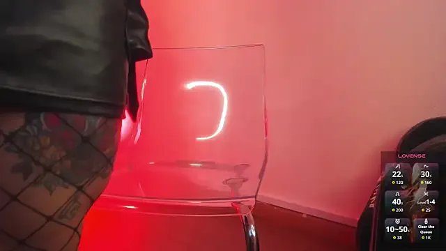 Violett_Sinclair on StripChat