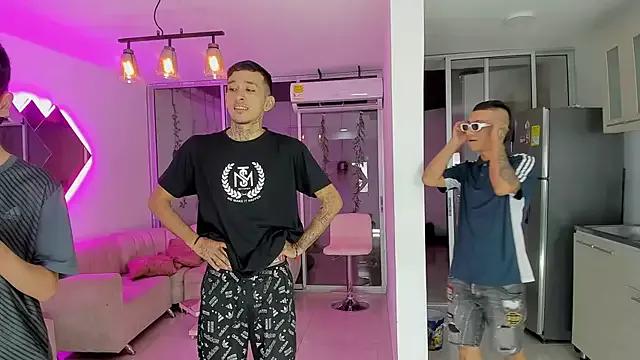 Warrios_teams from StripChat