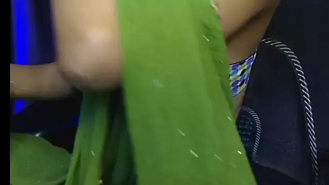 wow-simran on StripChat 