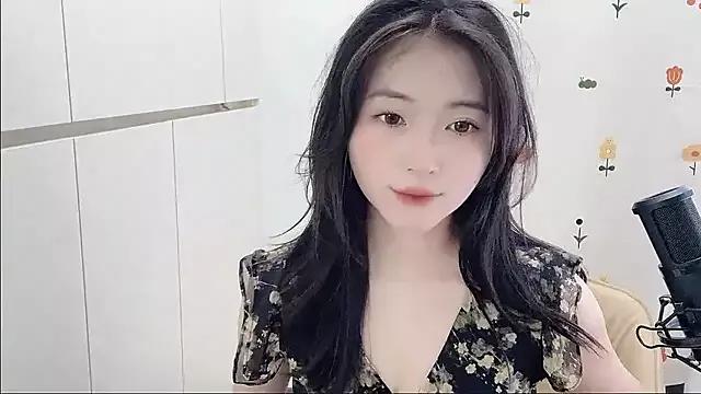 xixi-baobao from StripChat is Freechat