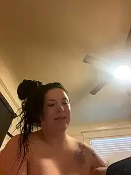 xocrybaby — Play with tits