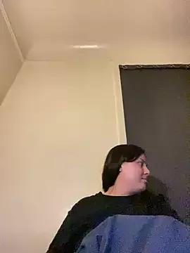 xocrybaby on StripChat